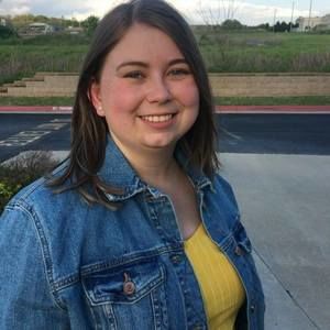 Meet your Posher, Carly